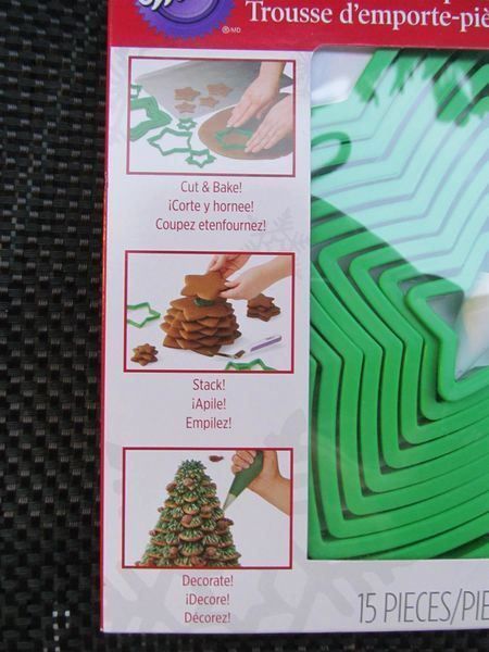 Sciablone: Ausstecherformen Tannenbaum – Nuovo e nell'imballaggio originale da Zürich venduto da Gabced 1