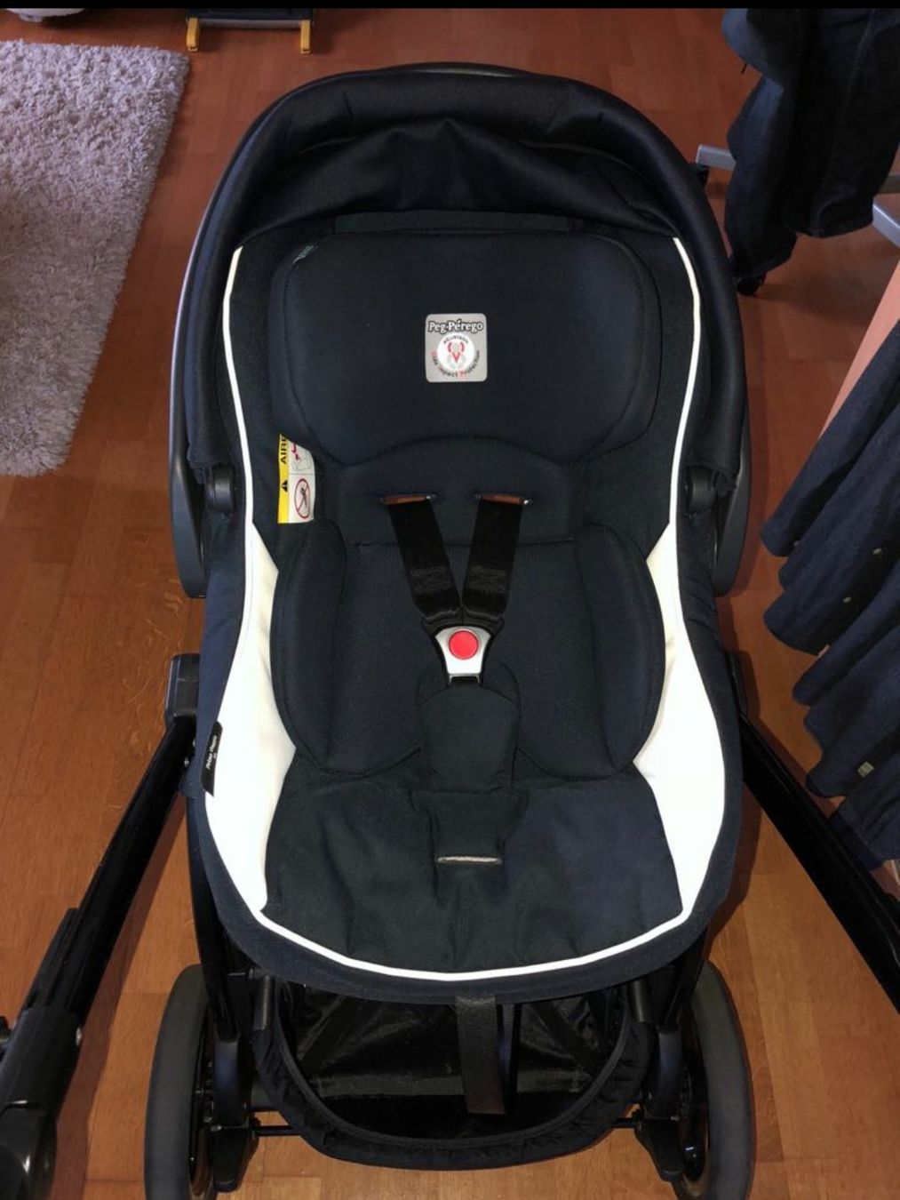 Peg Perego Carrozzine: Peg Perego Book Plus 3-in-1 Kinderwagen-Set – Usato da Bürglen TG venduto da ici_5dcg 6