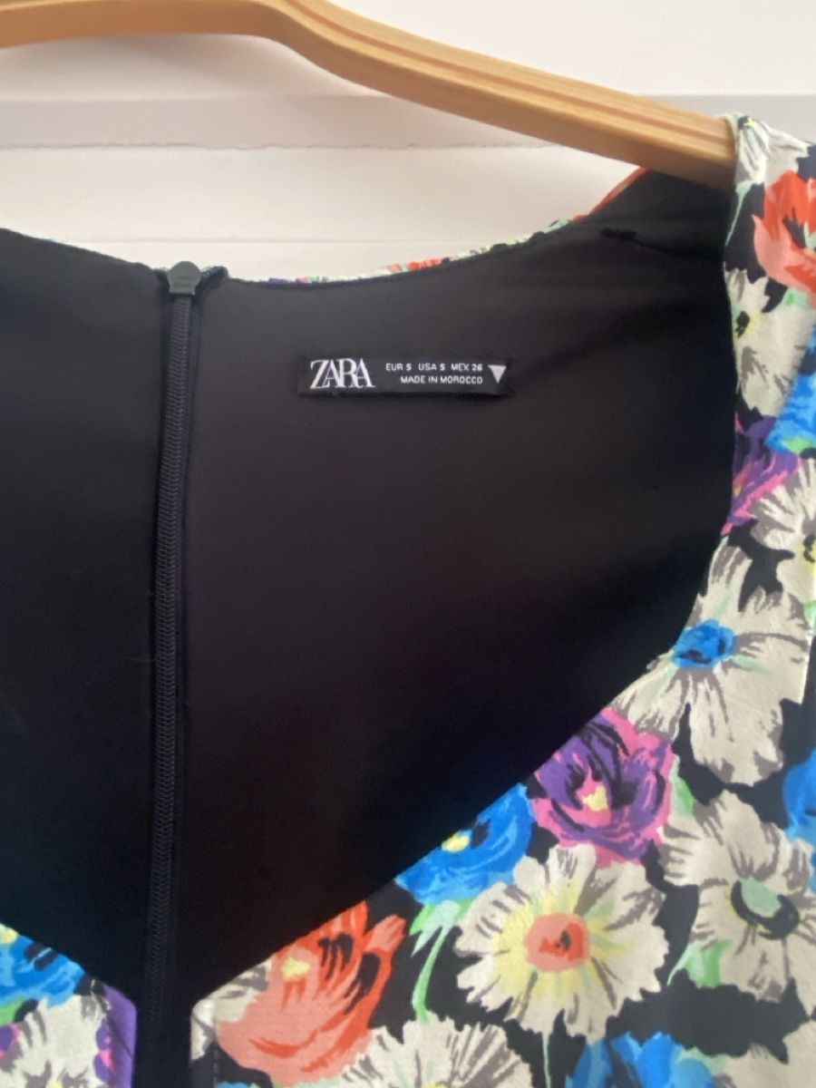Zara Kleider: Zara Kleid – Neu (gemäss Beschreibung) aus Zürich von QU09684 2