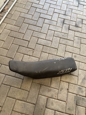 KTM Sitzbank Motorrad gebrauchter Zustand