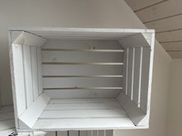 Jetzt oder nie! Dekokistli Wandregal shabby weiss