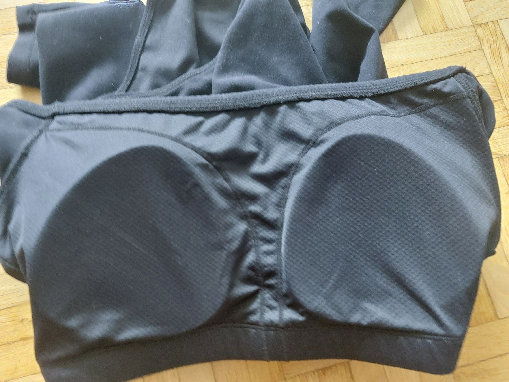 T-shirt: Schwarzer Body Langarm Grösse S/M – Nuovo (secondo la descrizione) da Rosshäusern venduto da ter_z9gp 2