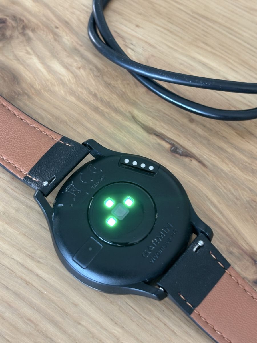 Garmin Smartwatch: Garmin Vivomove HR + extra bracelet ab 1 chf – Nuovo (secondo la descrizione) da Mellingen venduto da Guilhermefurlan 4