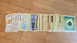 100 Pokémon Sammelkarten 