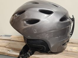 Skihelm Marke Giro