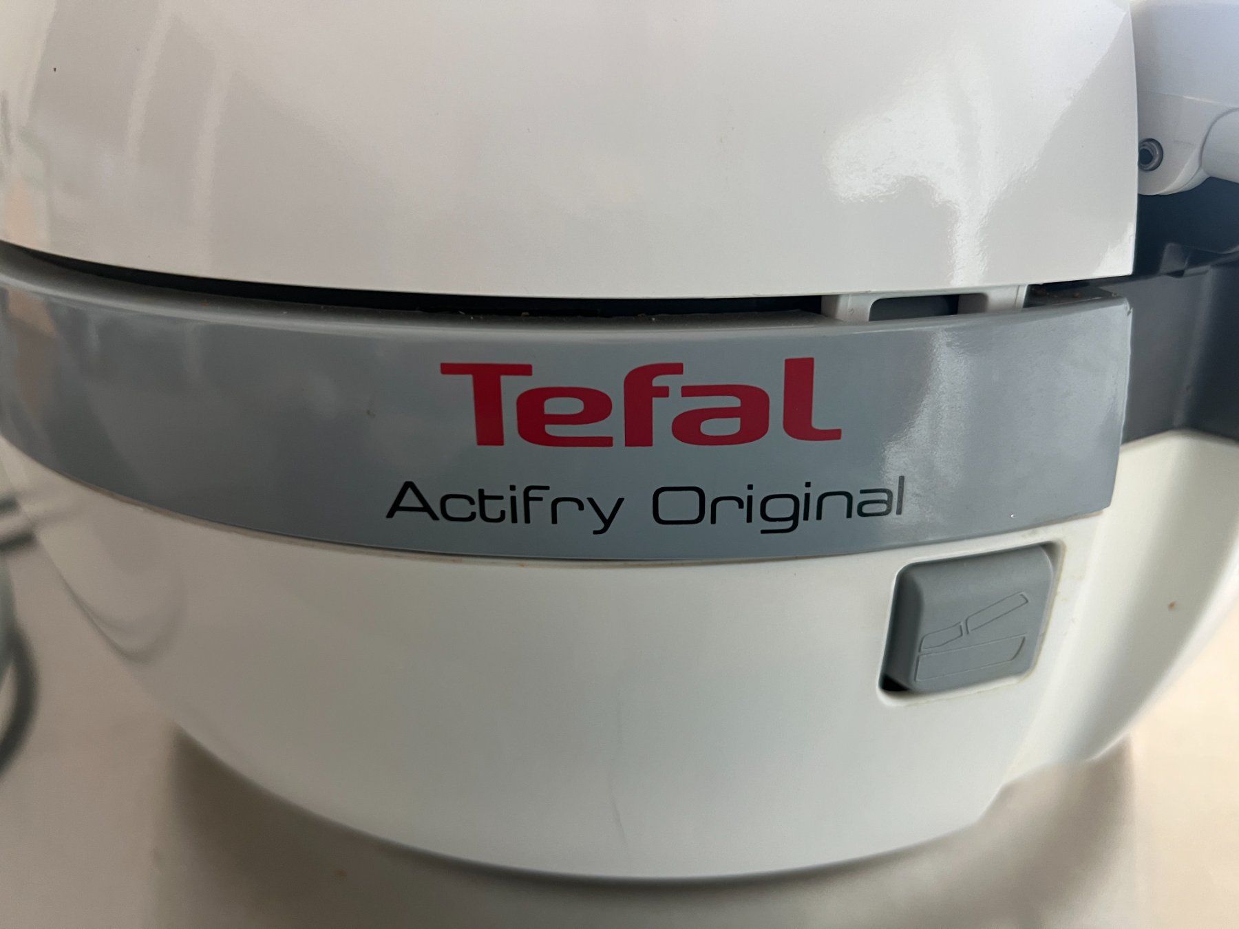 Tefal Elettrodomestici da cucina: Tefal Actifry Original – Usato da Unterengstringen venduto da MattGrieder 1