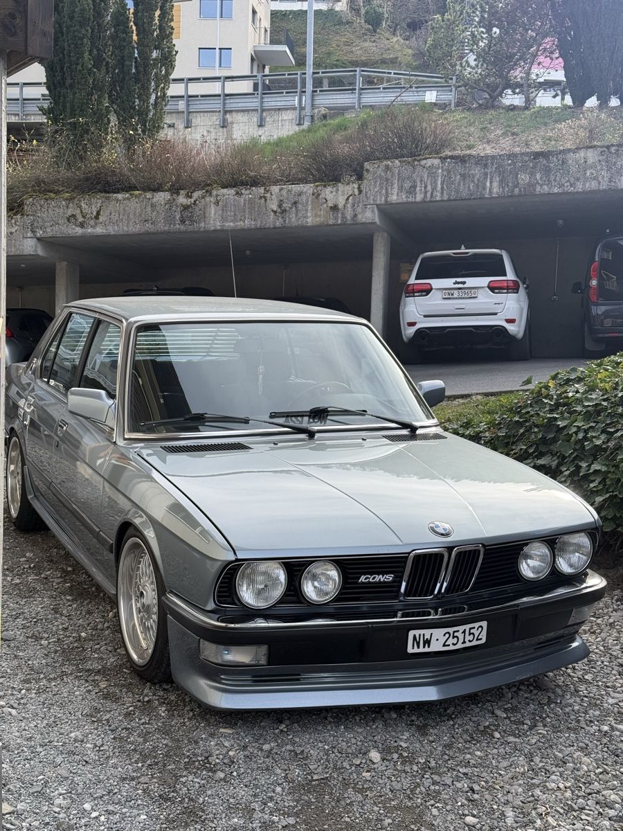 BMW Autos: BMW E28 520i – Gebraucht aus Wolfenschiessen von ets_k2q5 4