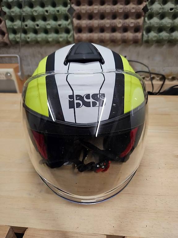 Caschi & visiere: 2 Casques de moto IXS  – Usato da St-Barthélemy VD venduto da meal83 1