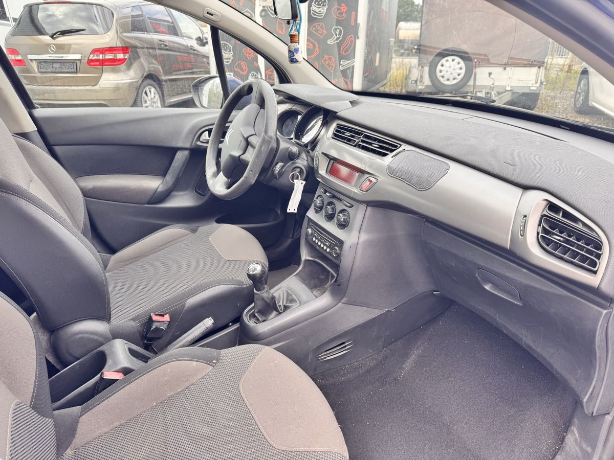 Citroën Automobili: Citroen C3 1.2 ab Mfk – Usato da Horw venduto da dancav 2