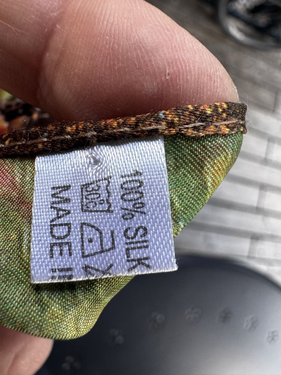 Foulard & Sciarpe: Sehr grosser Seidenschal – Nuovo (secondo la descrizione) da Zürich venduto da Manubene 6