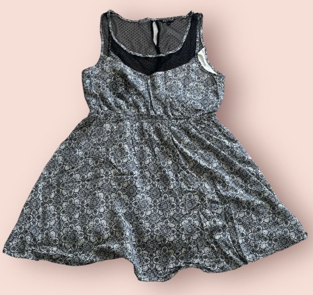 Vestiti: Review Kleid, Grösse L, Top! – Nuovo (secondo la descrizione) da Pfeffingen venduto da Mrs_Meltingpot22