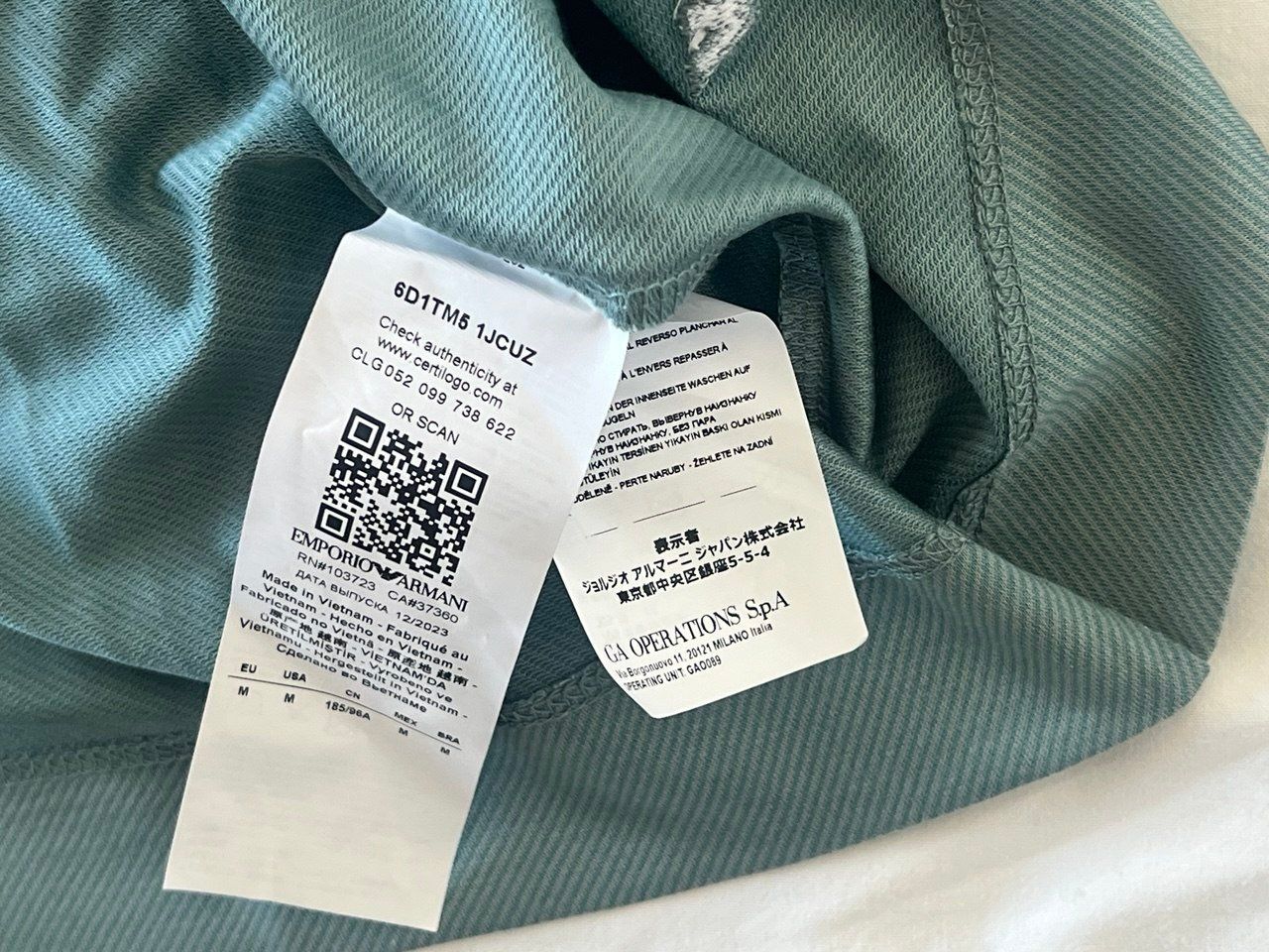 Armani T-Shirts: Authentic Armani T-Shirt – Neu (gemäss Beschreibung) aus Zürich von pimentium 2