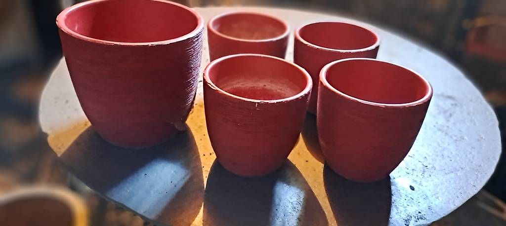 Blumentöpfe: Dekorative terragotta farbige Übertöpfe – Gebraucht aus Buttisholz von Seeblick666 1