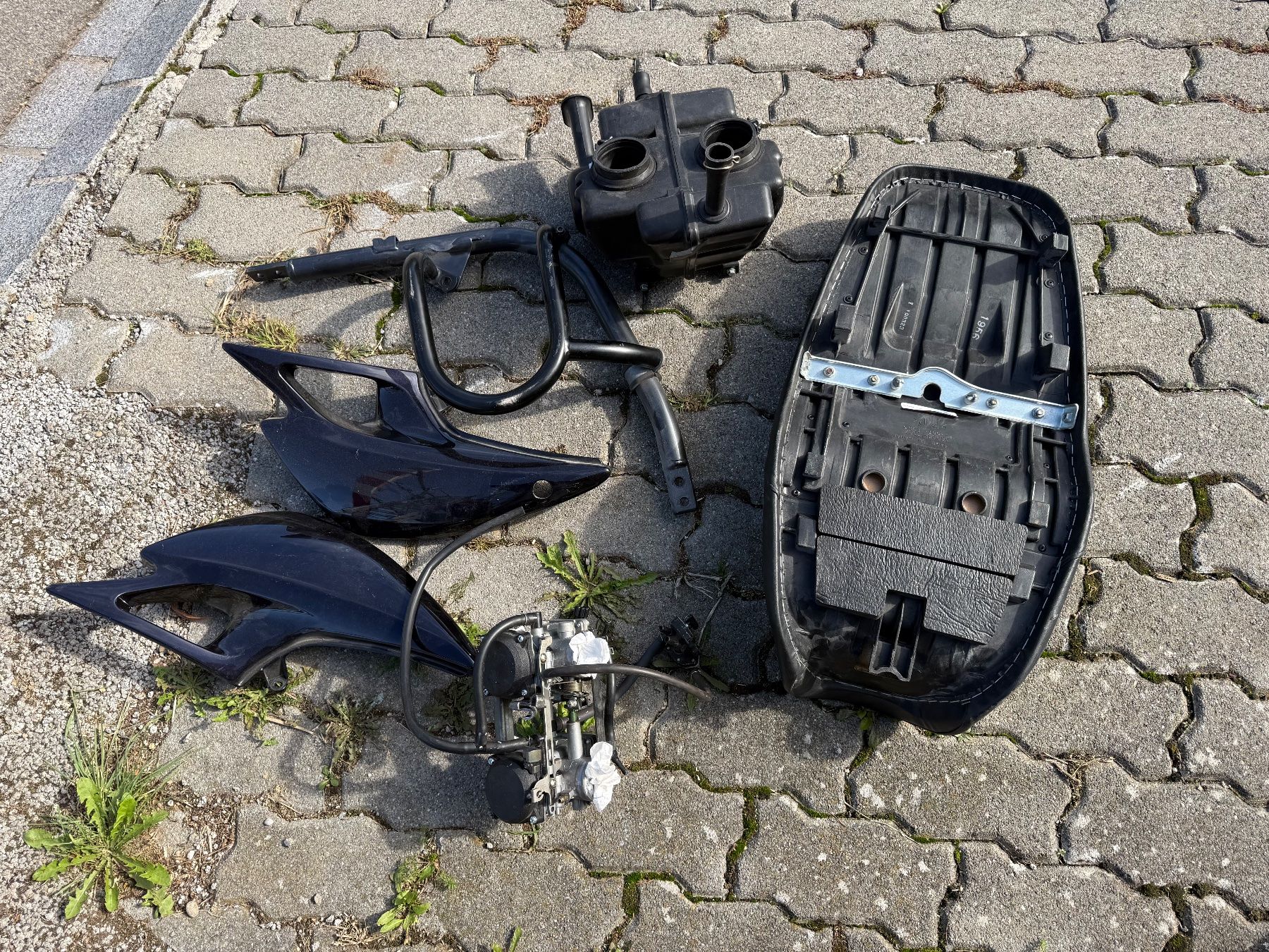 Kawasaki Strada: Kawasaki ER-5 Defekt – Usato da Bichelsee venduto da Toeffklinik 5