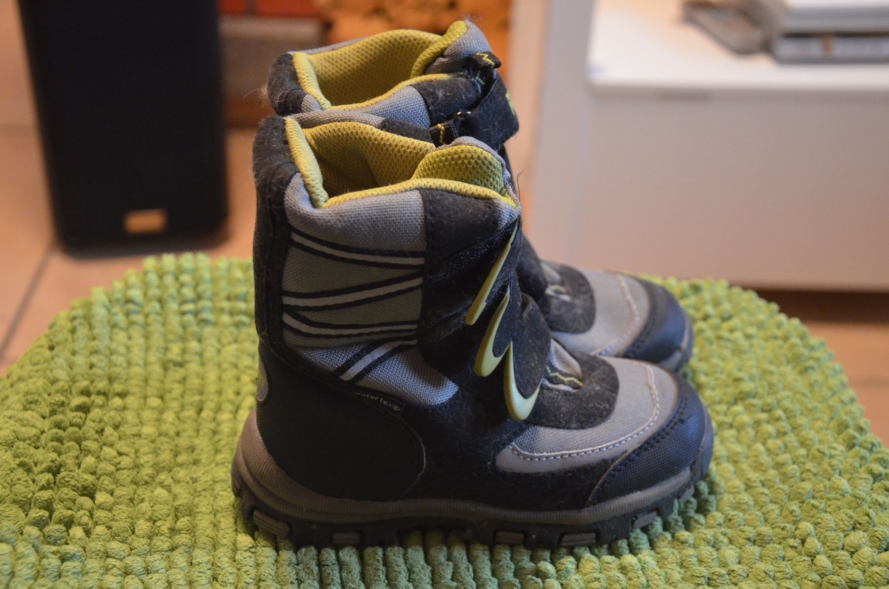 Scarpe per ragazzi: NO2 26 – Usato da Chiasso venduto da Dolly015