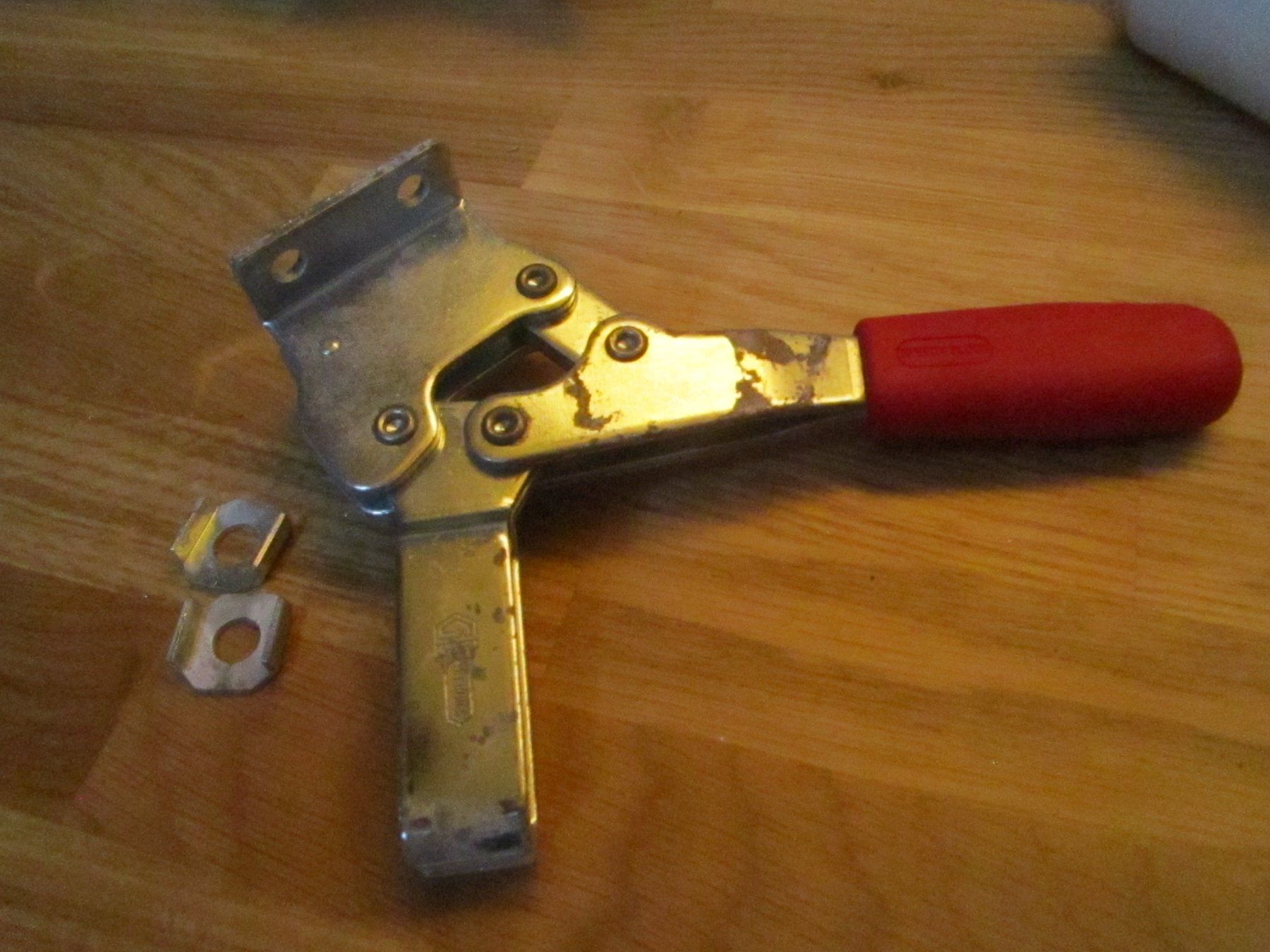 Tutti gli attrezzi: Speed Block Schnellspanner Metall-Bearbeitung – Nuovo (secondo la descrizione) da ARISDORF venduto da Sukawa1 2