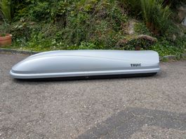 Thule Dachbox Silber/Grau (230cm) - Ideal für Ski & Familien