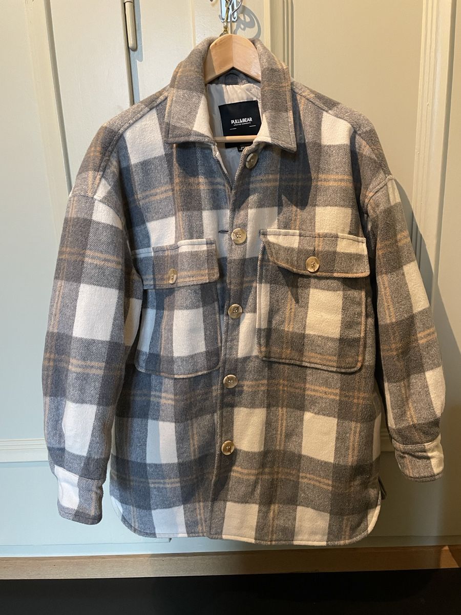 Giacche: Pull & Bear Oversize Jacke S – Usato da Spiegel b. Bern venduto da _popi_