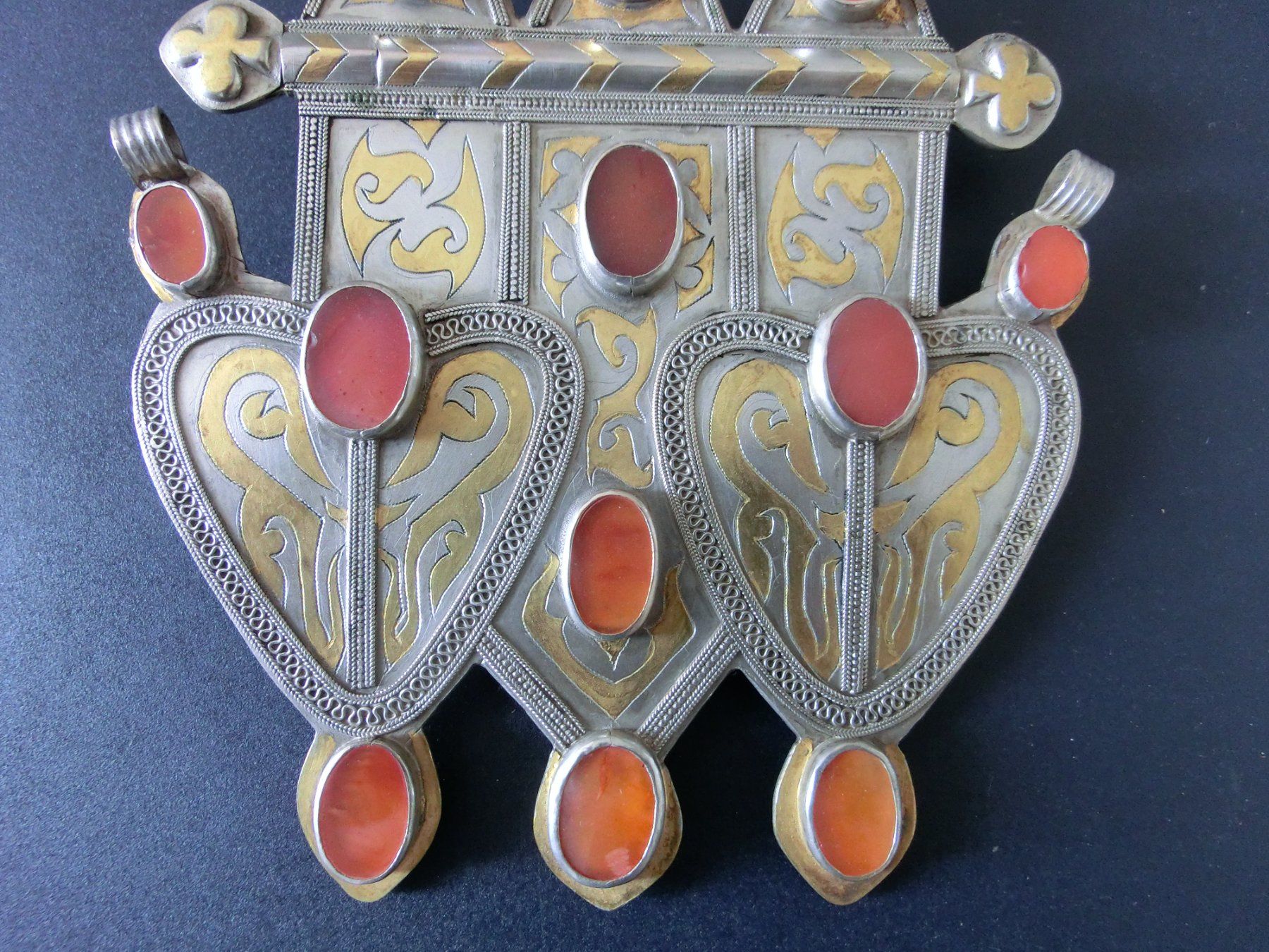 Ciondoli: ANTIKER TURKMENEN - BRUST - SCHMUCK – Usato da Basel venduto da wyba44 3