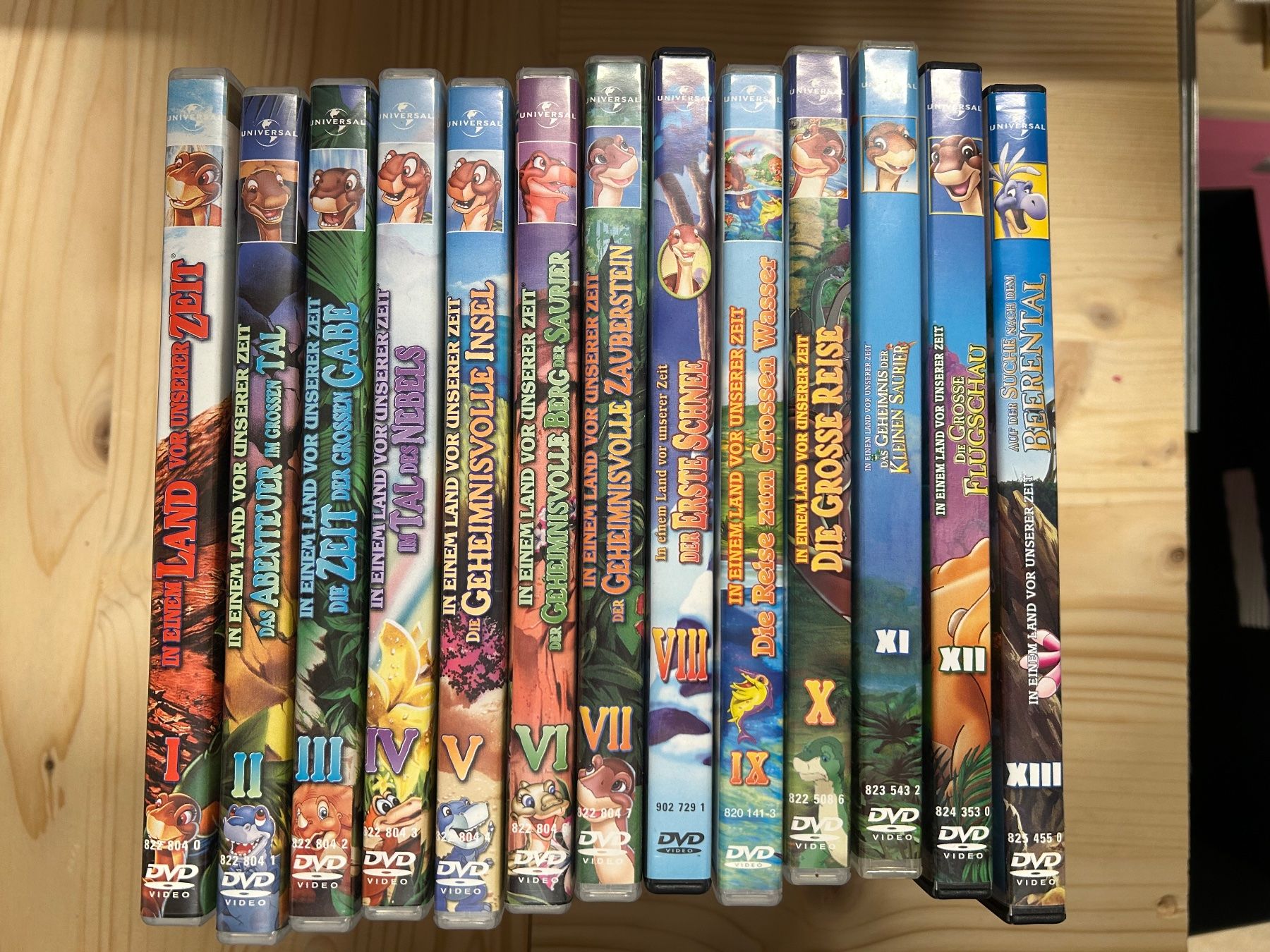 Tutti i DVDs: In einem Land vor unserer Zeit 1-13 – Usato da Bassersdorf venduto da Winti8406