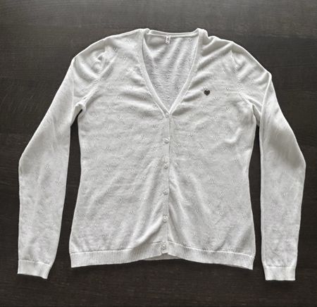 Strickjacke von Blutgeschwister, weiss