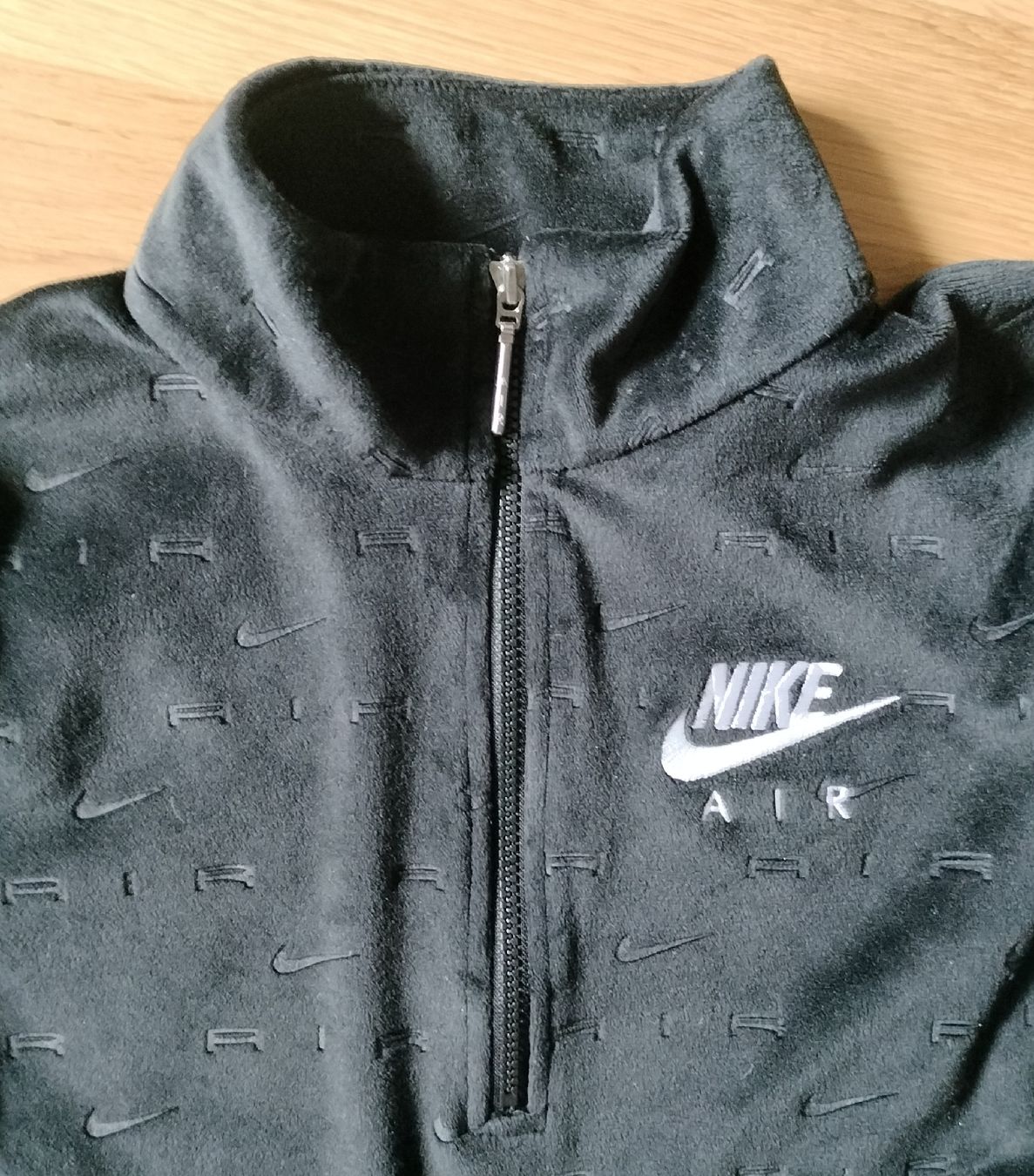 Nike Maglioni & Felpe: Nike Air Pullover/Oberteil M – Usato da Bern venduto da verateinilae 1