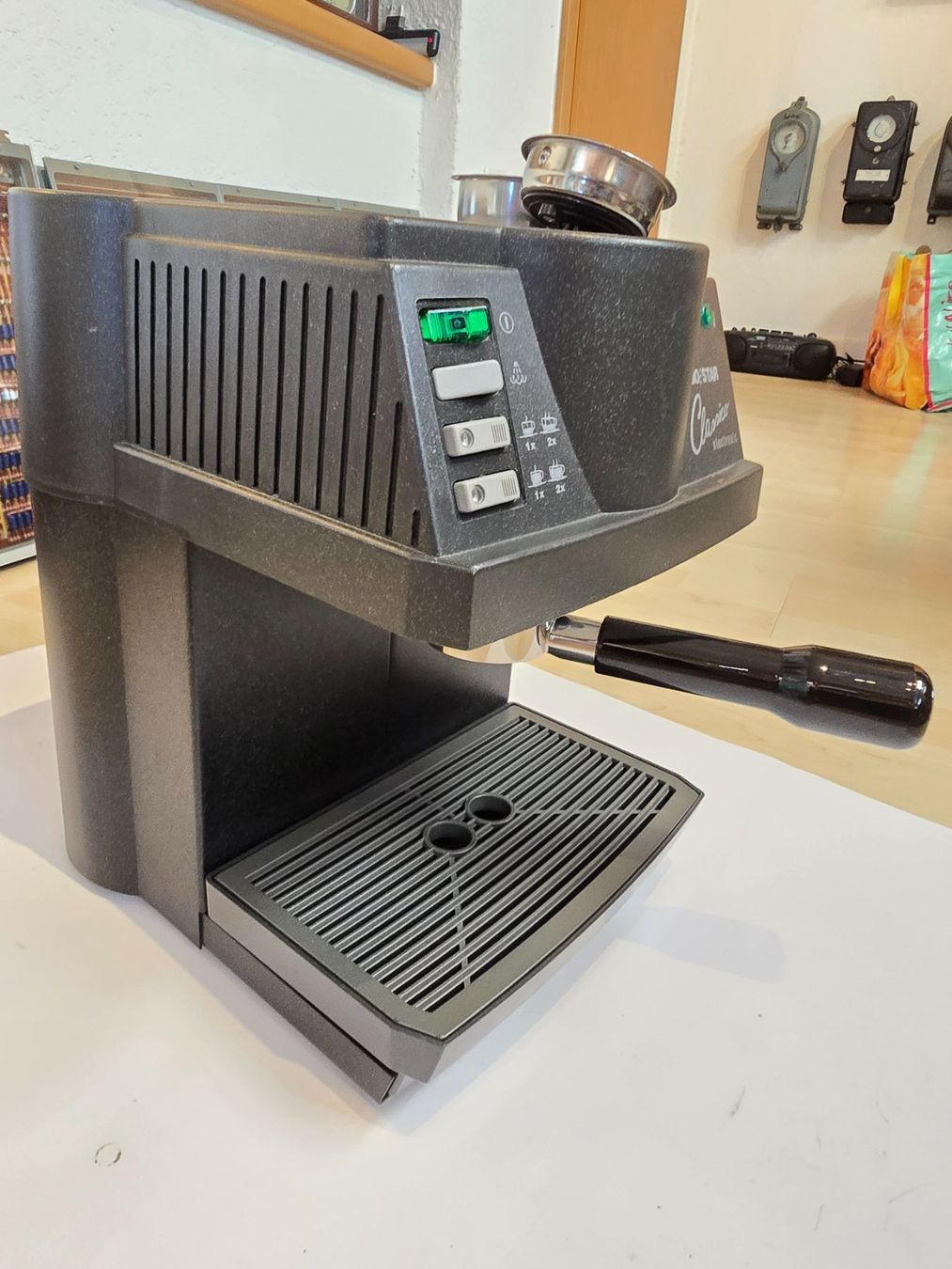Mio Star Macchine per caffè & Macchine per espresso: Siebträger Kaffeemaschine MioStar Classico electronic – Usato da Balgach venduto da Zwickau01 7