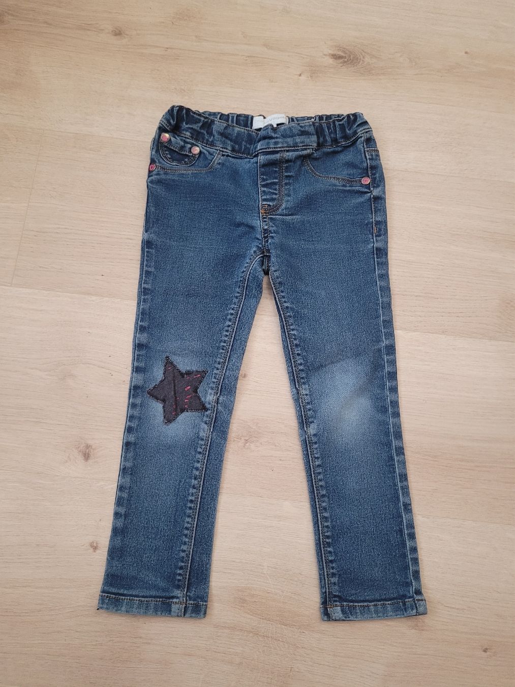 Pantaloni: Hose Charles Vögele Gr. 104 – Usato da Lupsingen venduto da sta_wgg5