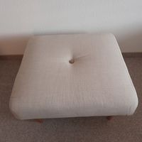 Fusshocker, Beige