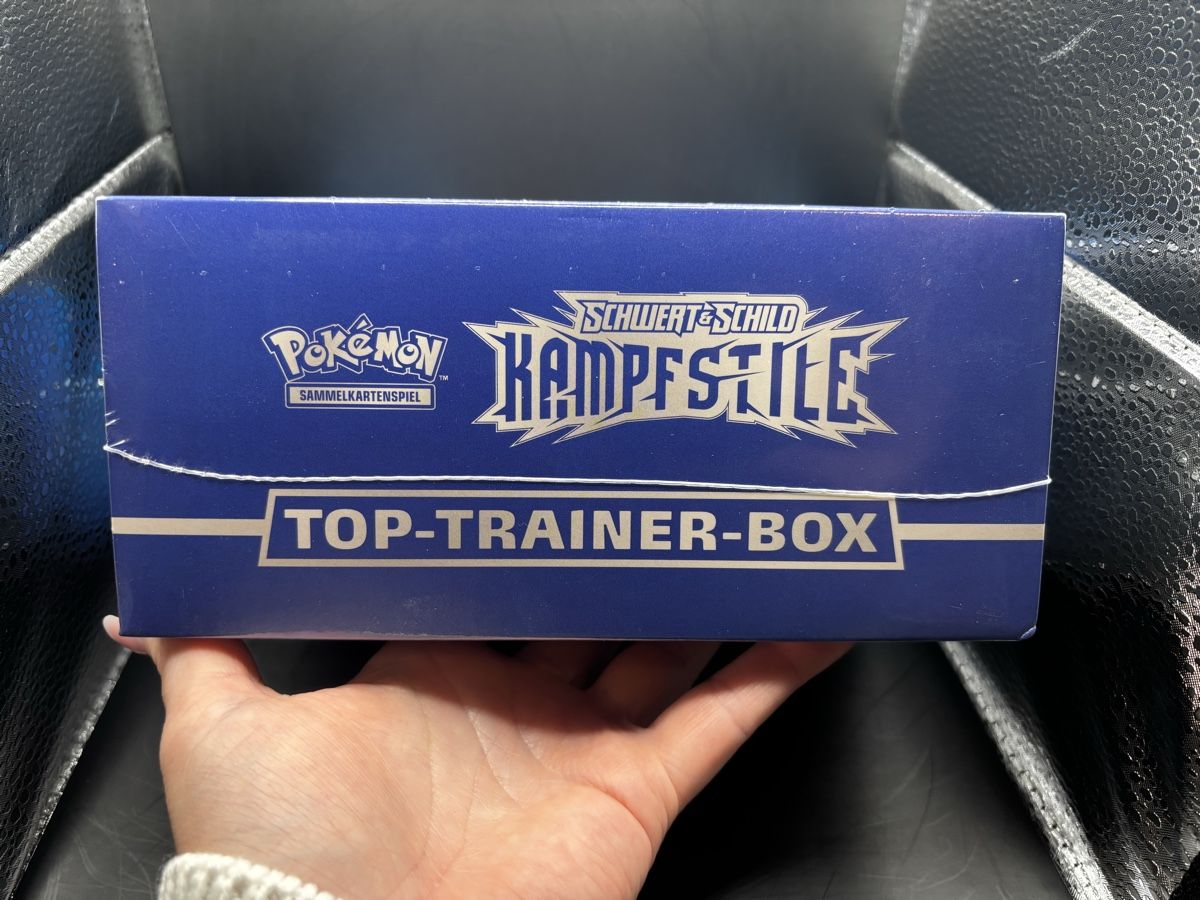 Pokémon Sammelbilder & Trading cards: Kampfstile Top-Trainer-Box Pokémon DE – Neu und originalverpackt aus Magden von ani_xw9t 3