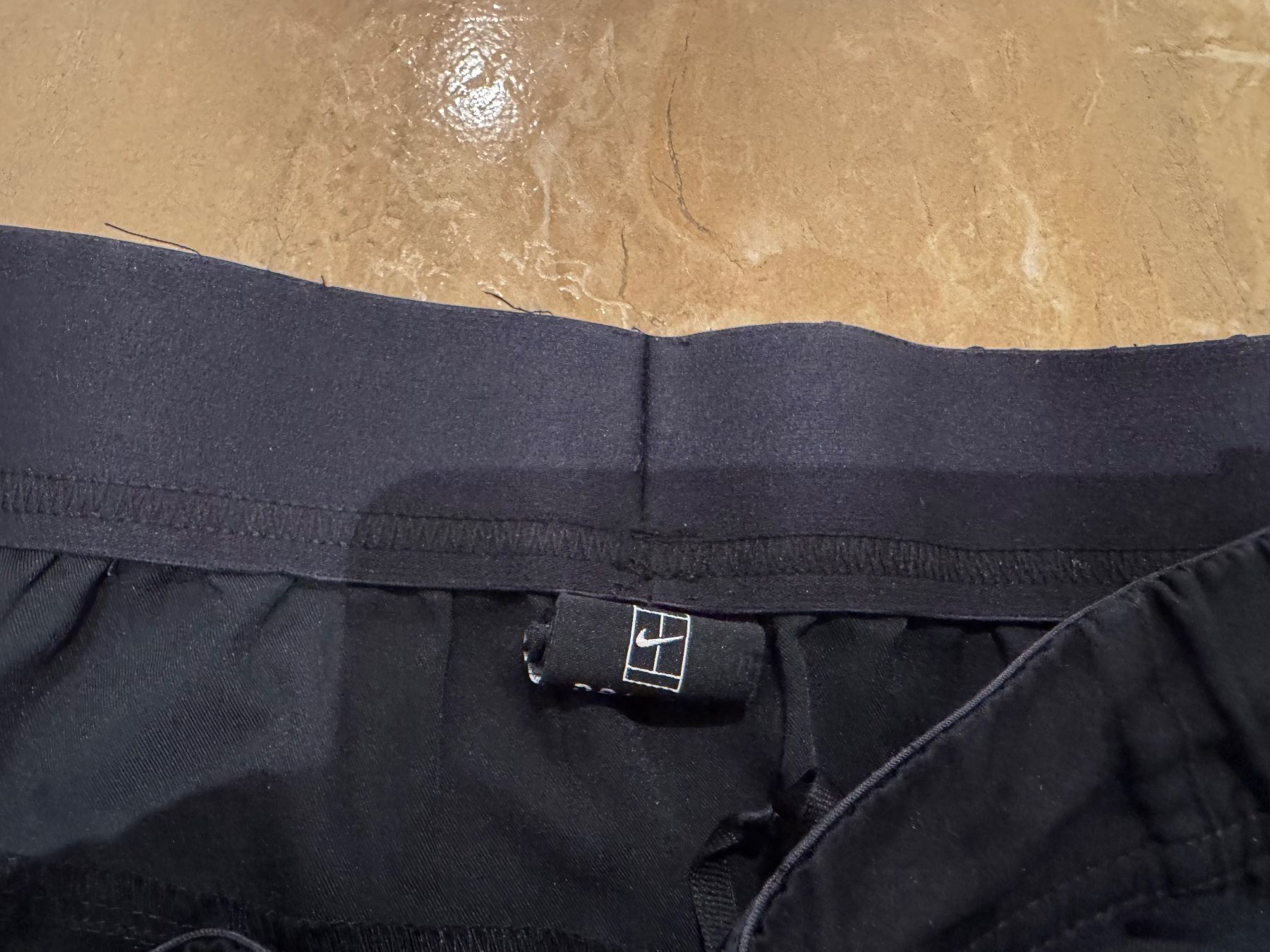Nike Pantaloni: Nike Sporthose, XL – Usato da Klingnau venduto da Markus14 2