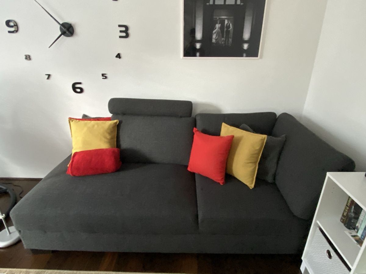 Sofas: IKEA Sörvallen Eckcouch (2 von 3 Elemente)  – D'occasion à Chur par Anditore