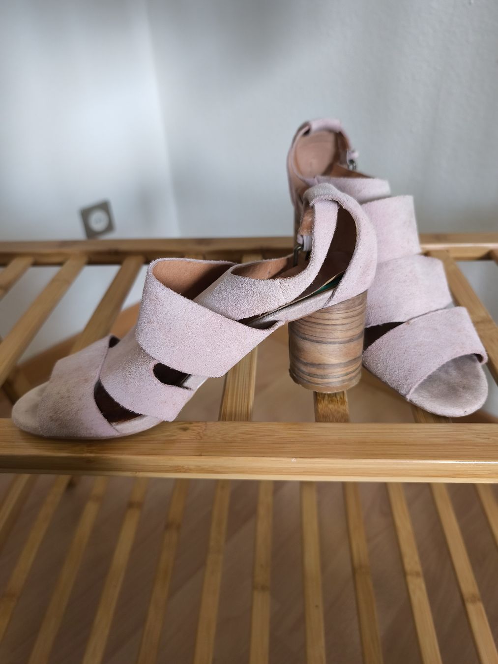 Scarpe da donna: Sandals LaRedoute 37 – Usato da Zürich venduto da nir_n9jc