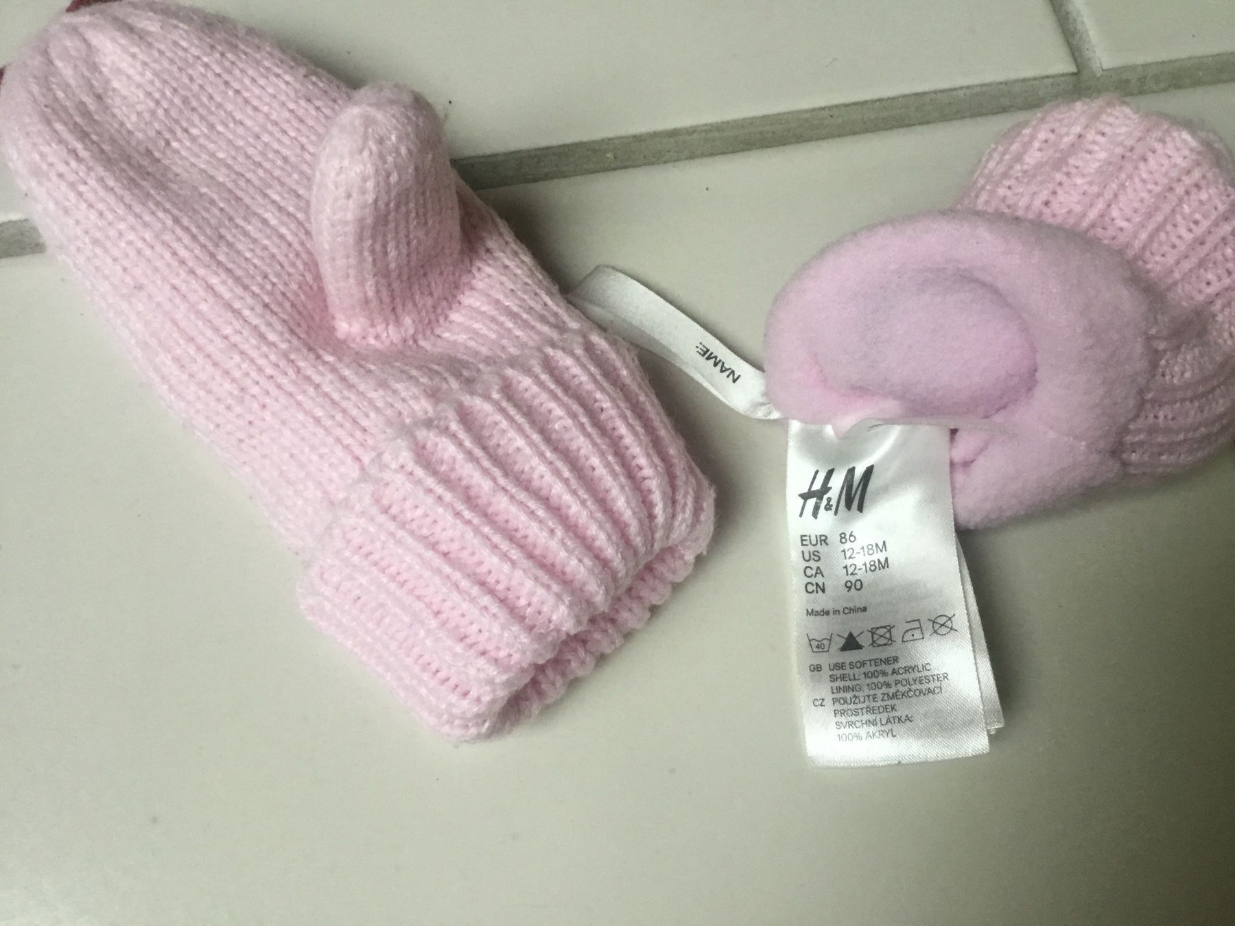 Guanti: Mütze mit Handschuhen – Usato da ALTENDORF venduto da da23 3