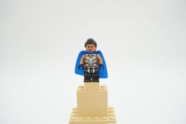 Lego Super Heroes Thor King Valkyrie - sh0816