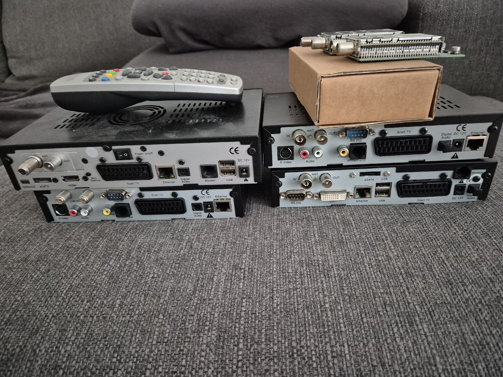 Ricevitori: 7 Dreambox 600C,800 C, 800 C se – Usato da Zürich venduto da Sunstar7 1
