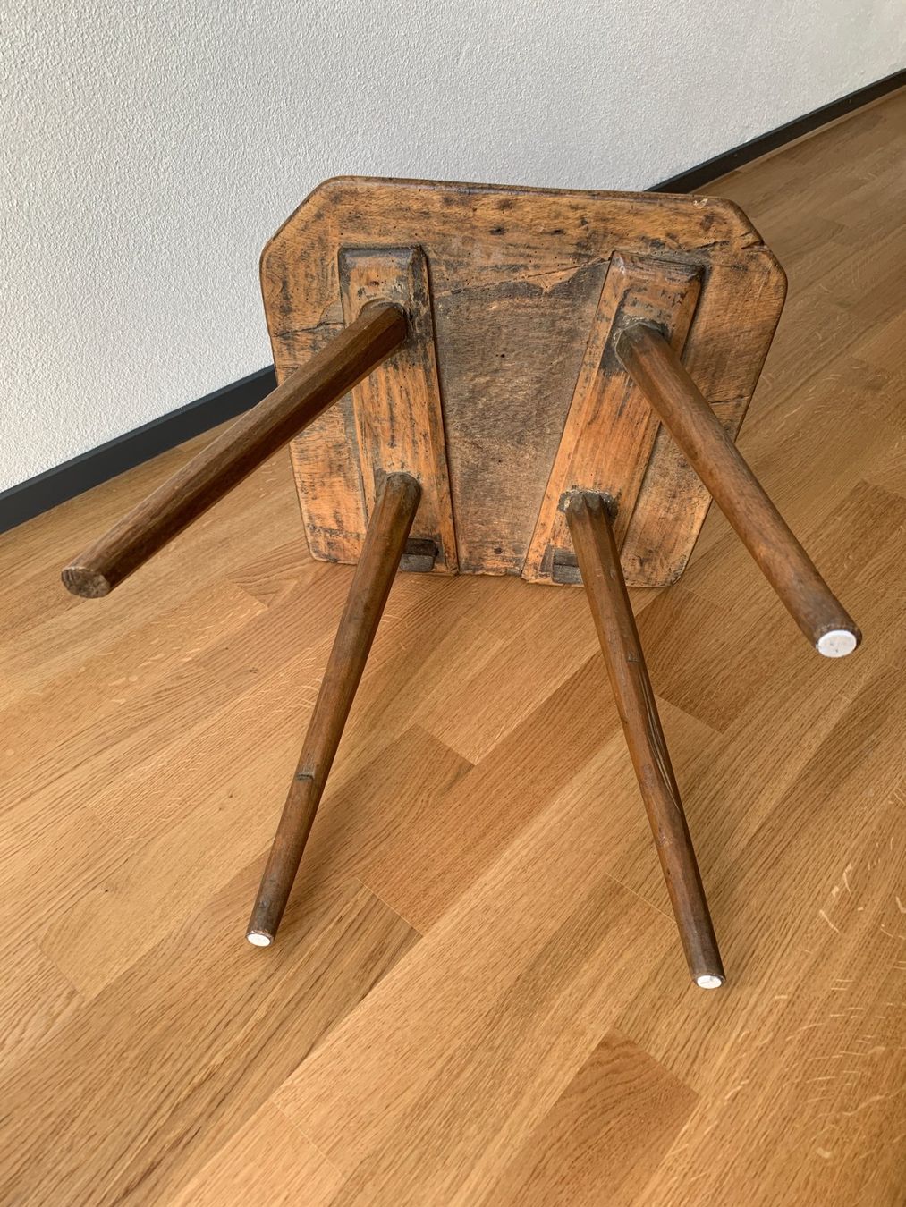 Sedie: Holzstuhl Stabelle – Usato da Uster venduto da stratus99 2