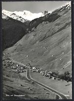 Vals, Ortsansicht aus der Vogelschau mit