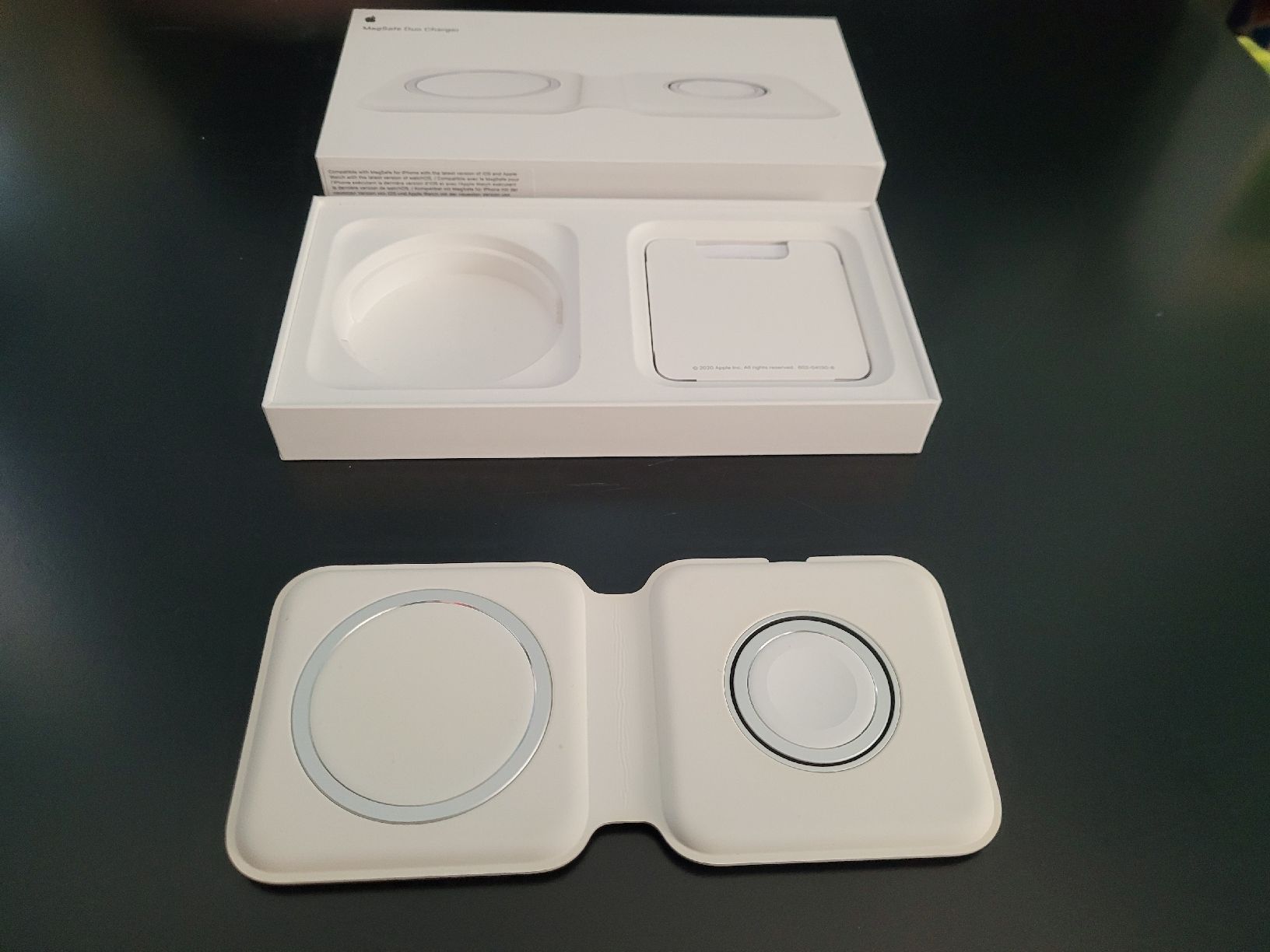Apple Caricabatterie: Apple Magsafe Duo Charger – Usato da Baden venduto da Ginger0111 1