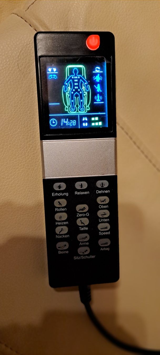 Poltrone: Massage Sessel Delux Relax Stuhl – Nuovo (secondo la descrizione) da Unterkulm venduto da Wasgischwashesch 5