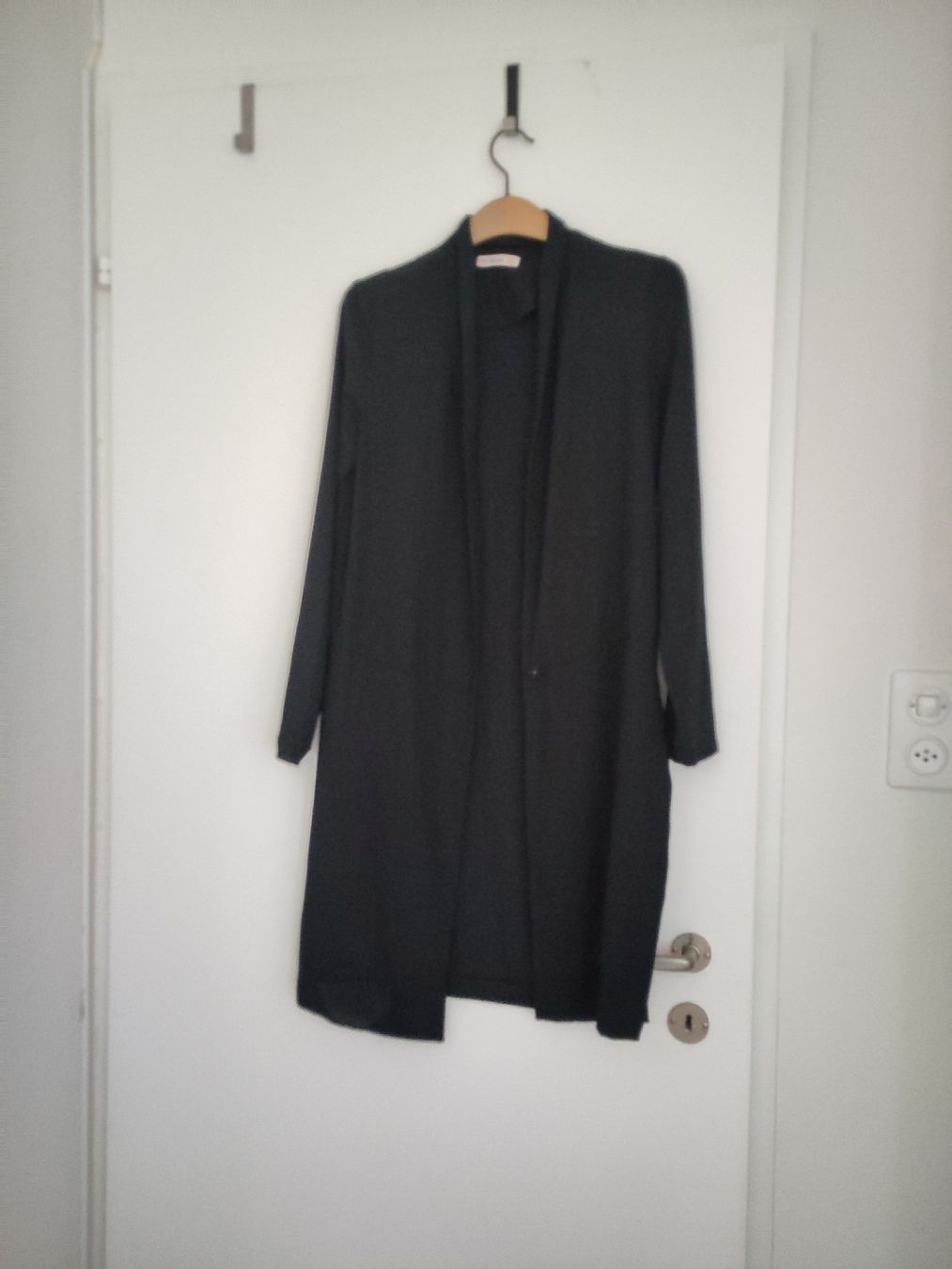 Lots de vêtements: Verschiedene Jacken – D'occasion à Zürich par Seleine