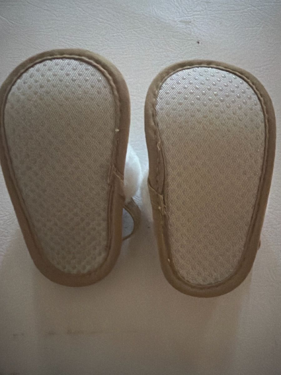Scarpe per ragazzi: Baby Schühchen / Pantoffeln, UGG Imitation – Nuovo (secondo la descrizione) da Schleitheim venduto da ptksz 1