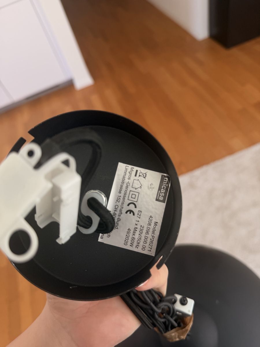 Micasa Lustres & lampes de plafonds: Schwarze Decklampe – Neuf (Voir description) à Balterswil par uer_2wv9 2