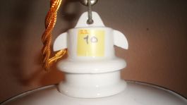 Kellerlampe mit Emaillierter Lampenschirm