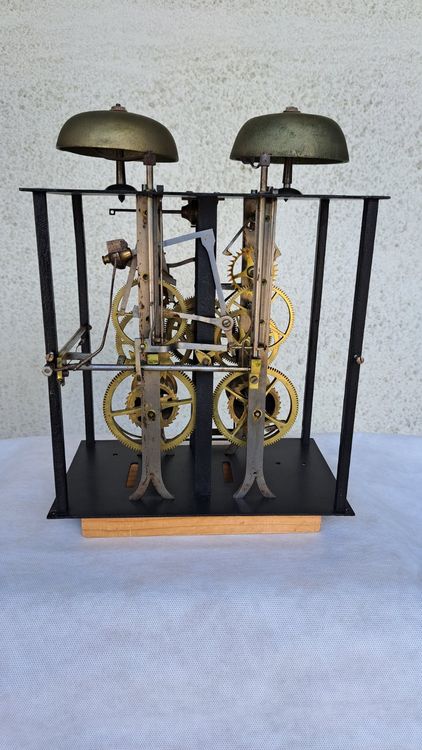 Comtoiser Uhr mit 3/4 Schlag auf 2 Glocken und Gong Spiral | Kaufen auf ...