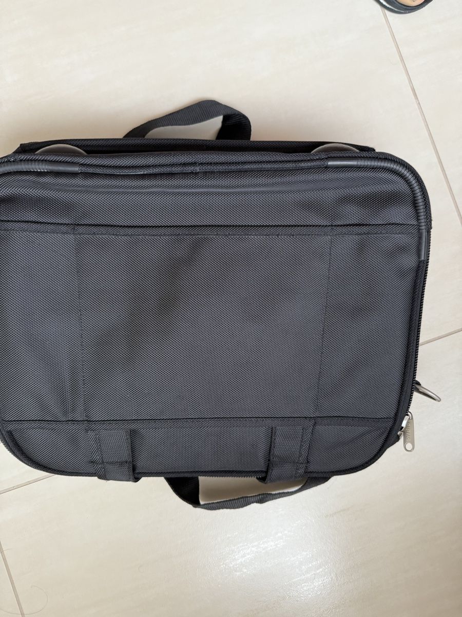 Borse: Praktische Bibus Laptoptasche – Usato da Mönchaltorf venduto da xhedea_15 1