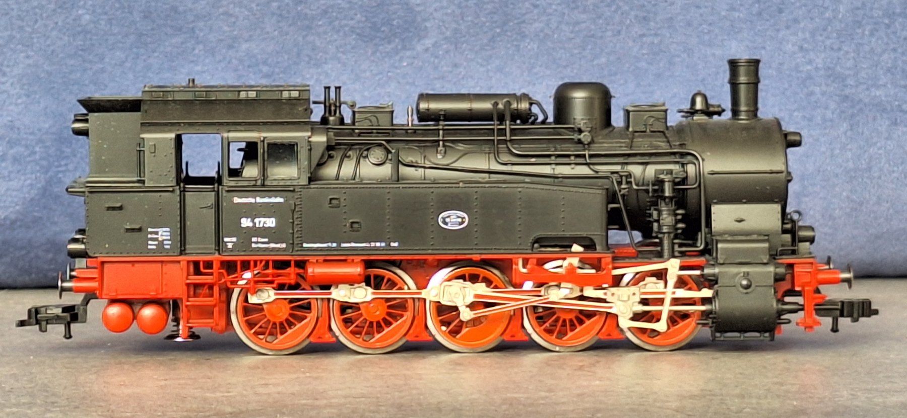 Fleischmann Modellini di ferrovie: Dampflok BR 94 der DB, Fleischmann HO, 4094 – Nuovo e nell'imballaggio originale da Kriens venduto da ferrello 3
