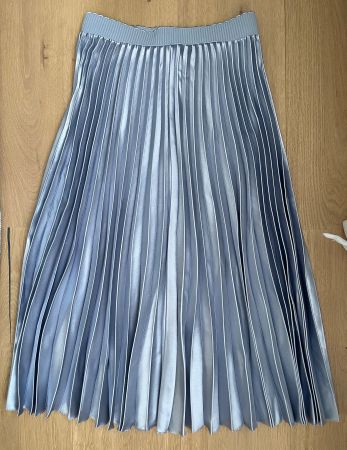 Baby blue satin pleated midi skirt elasticated waist S