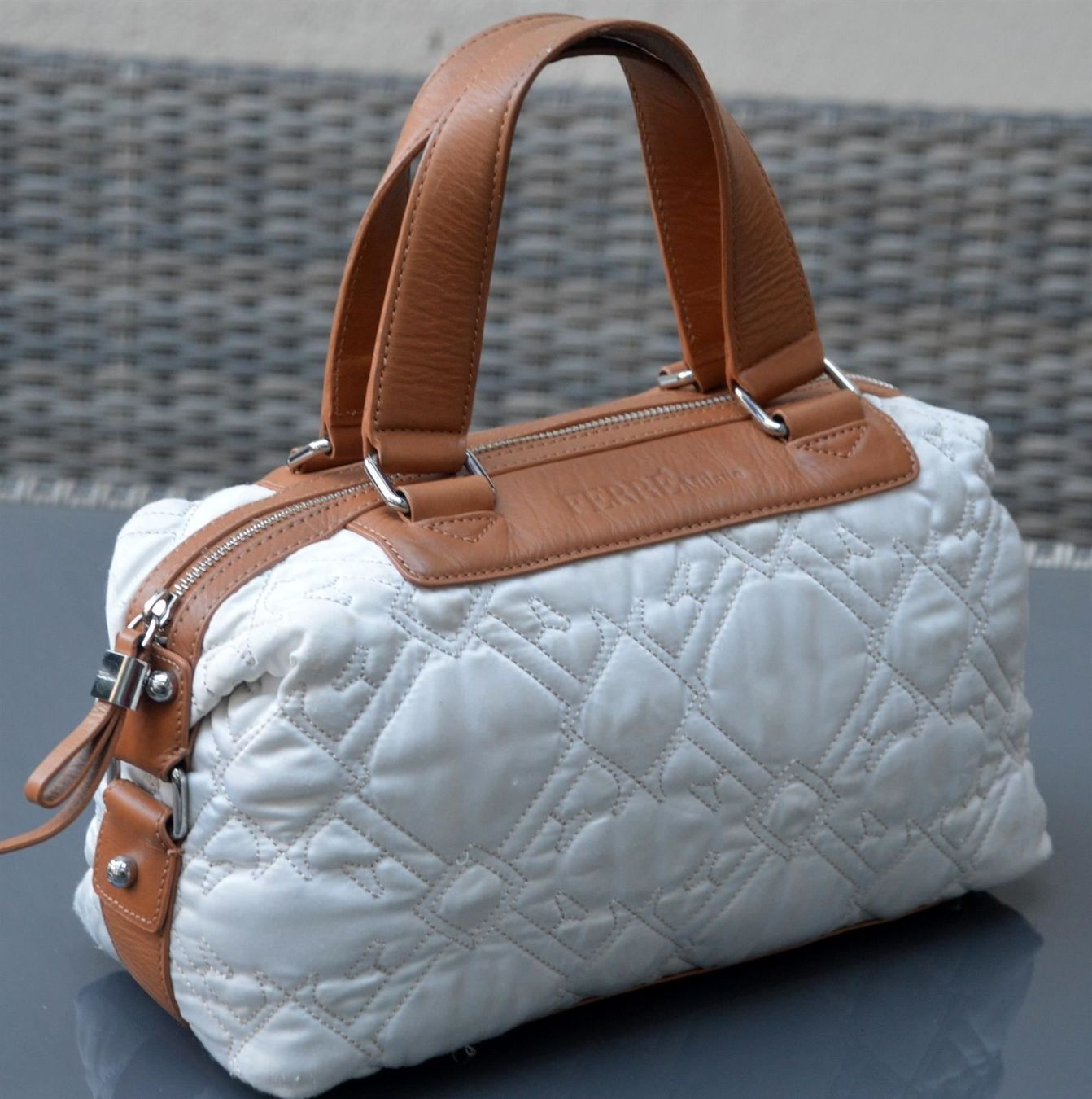 Gianfranco Ferre Borse da donna: Tasche / Sac Gianfranco Ferré – Usato da Collonges venduto da Auganien 2