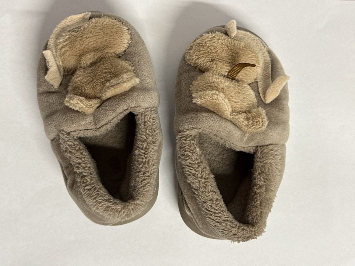 Scarpe per ragazzi: Kinder Pantoffeln 14-15 – Usato da Zürich venduto da juanjoch 1